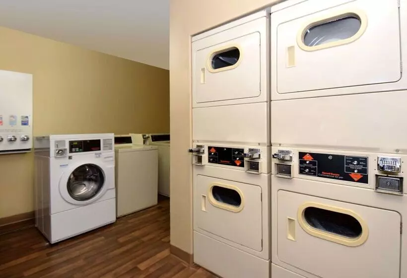 בית מלון כפרי Homestay Suites