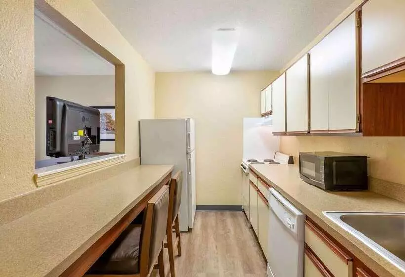 호텔 Extended Stay America Suites  Cleveland  Middleburg Heights