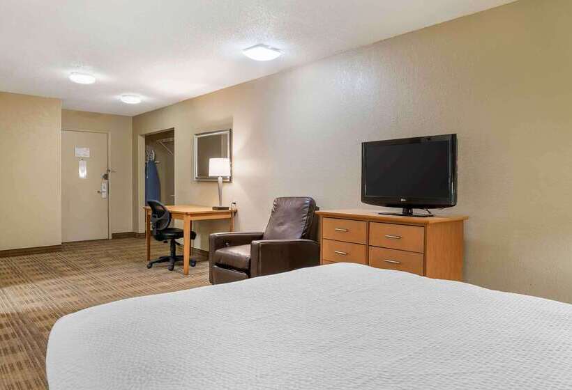 هتل Extended Stay America Select Suites   Detroit   Warren