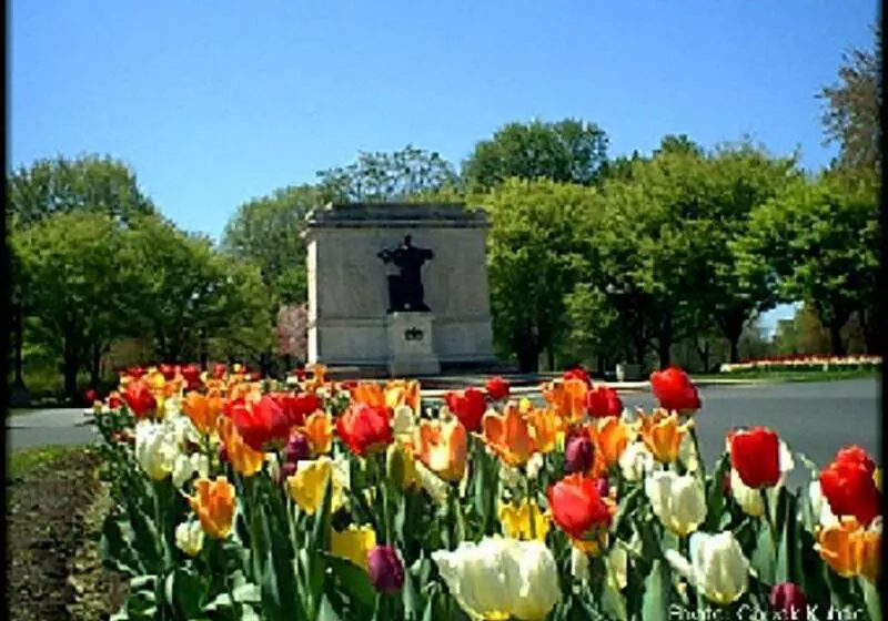 ホテル Morgan State House Inn