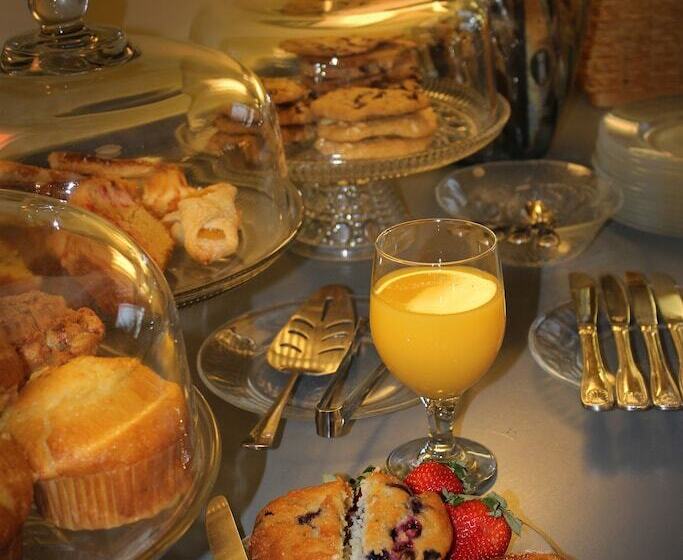 فندق Morgan State House Inn