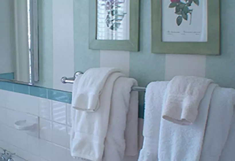 ホテル Morgan State House Inn