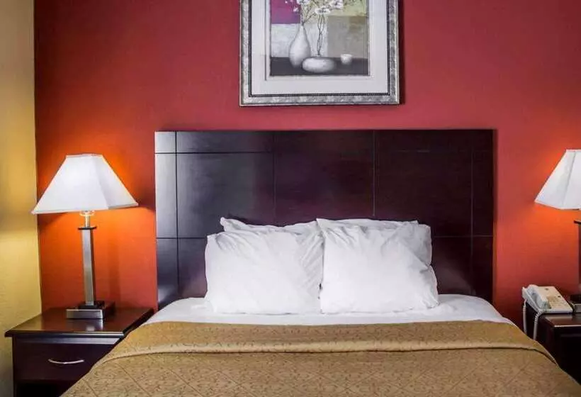 호텔 Quality Inn Brunswick Cleveland South