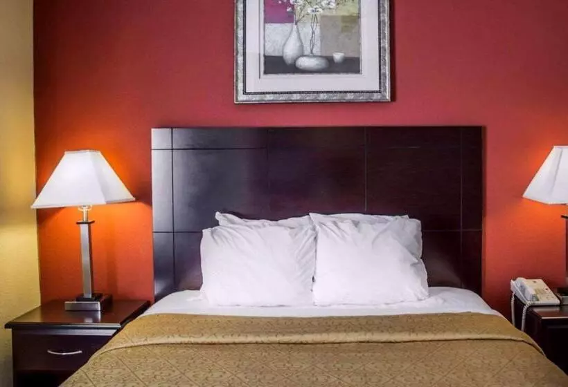 호텔 Quality Inn Brunswick Cleveland South