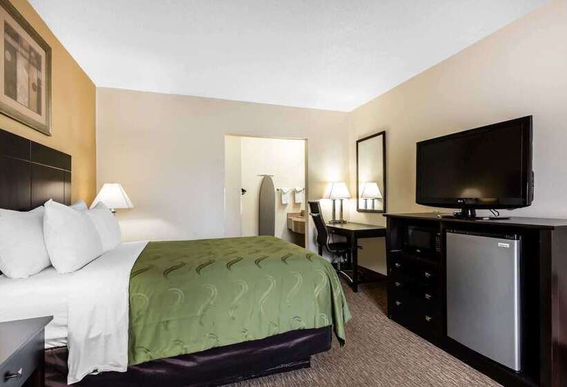 فندق Quality Inn