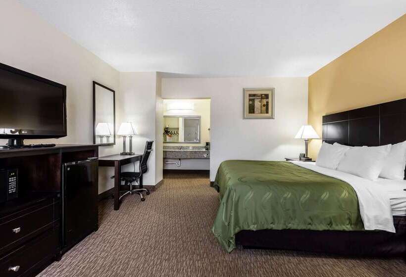 فندق Quality Inn