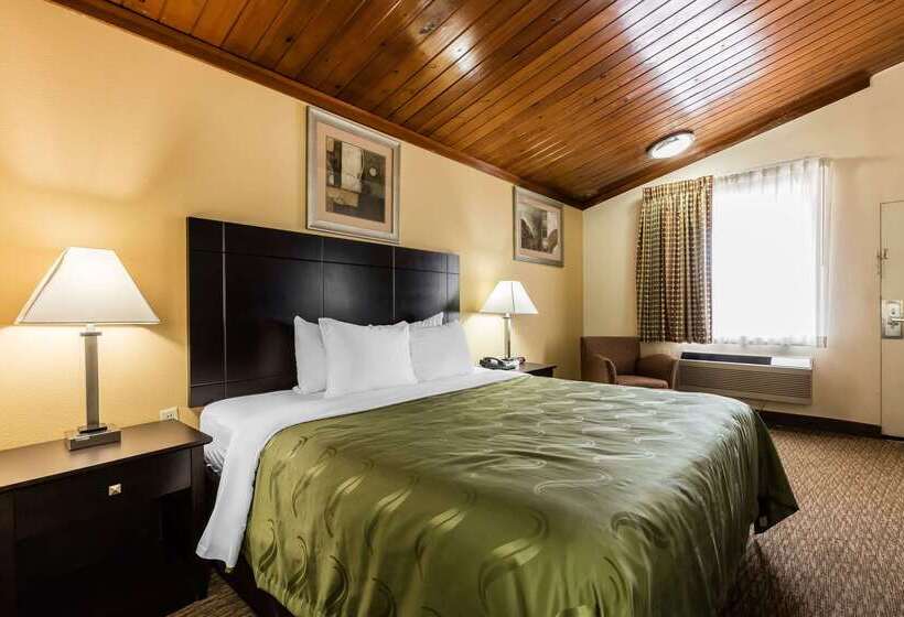 فندق Quality Inn