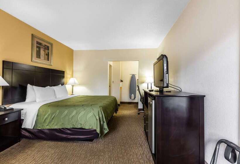 فندق Quality Inn