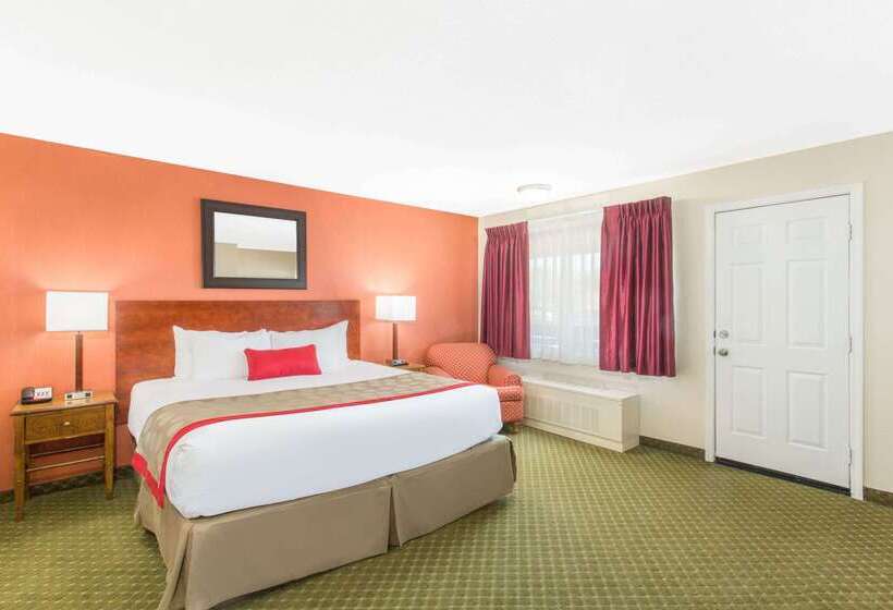 Ramada By Wyndham Elko Hotel At Stockmen S Casino