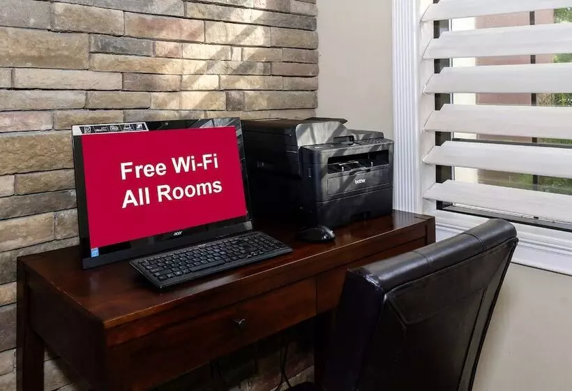 فندق Red Roof Inn Plus+ Palm Coast