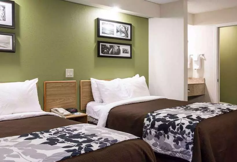 فندق Rodeway Inn At Six Flags