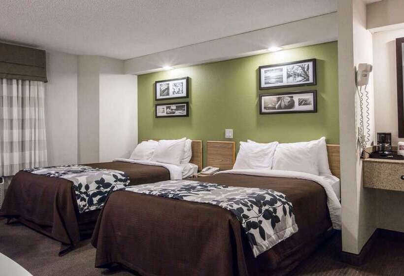 هتل Rodeway Inn At Six Flags