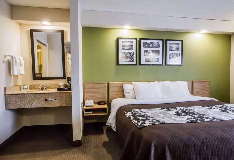 فندق Rodeway Inn At Six Flags