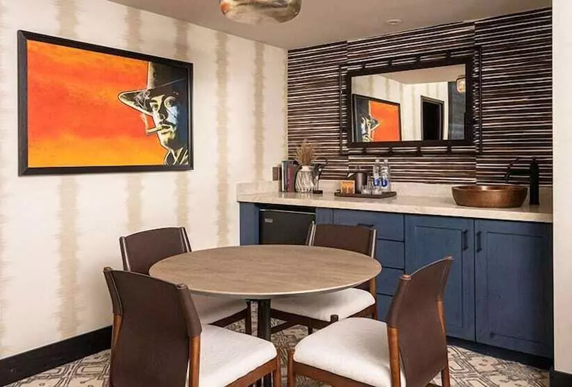 酒店 Silverton Casino Lodge   Newly Renovated