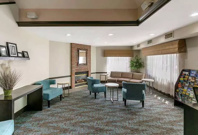 Отель Sleep Inn Allentown Fogelsville