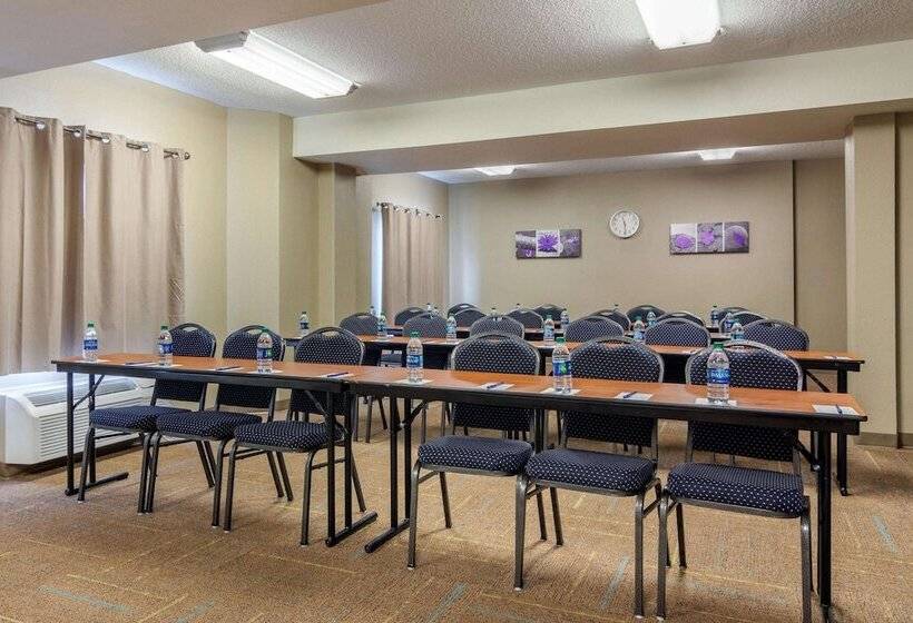 בית מלון כפרי Comfort Inn Marietta Atlanta Near Ballpark Galleria