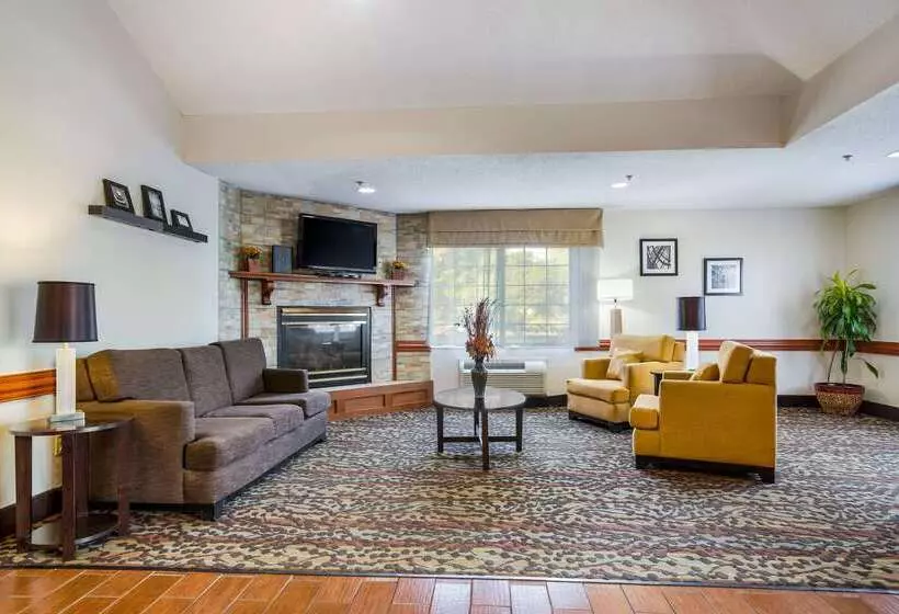 Отель Sleep Inn & Suites