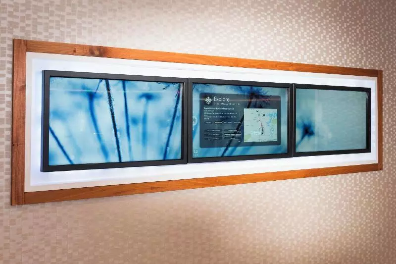 هتل Springhill Suites By Marriott Bentonville