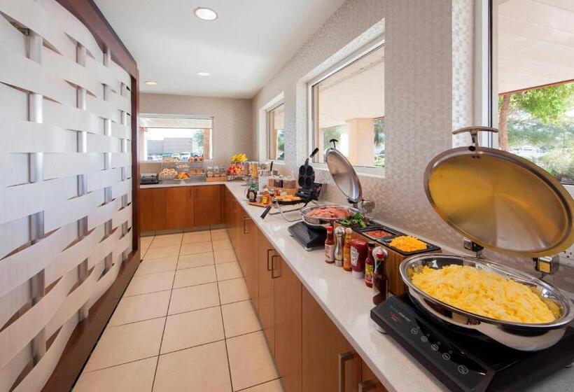 בית מלון כפרי Springhill Suites Phoenix Glendale/peoria