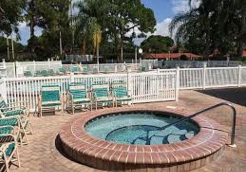 منتجع Shorewalk Vacation Villas