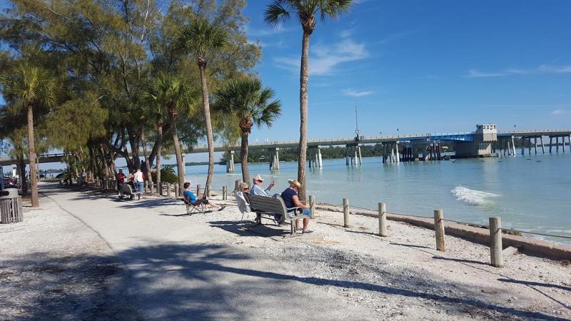 منتجع Shorewalk Vacation Villas