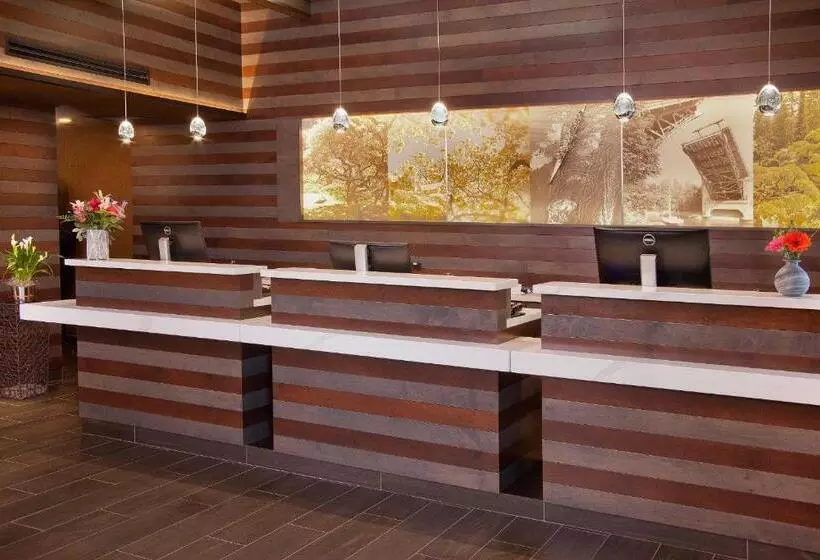 Silver Cloud Hotel   Seattle University Of Washington District