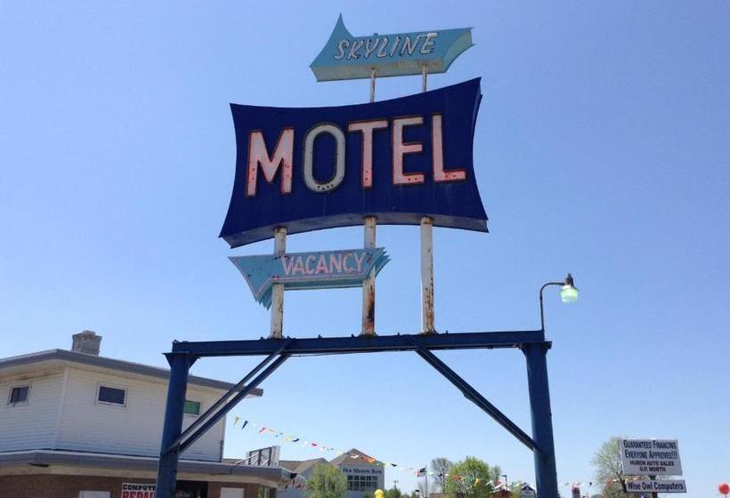 Skyline Motel