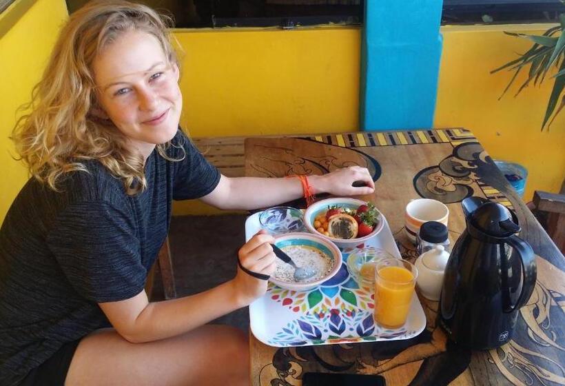 فندق صغير Urcia Surf House