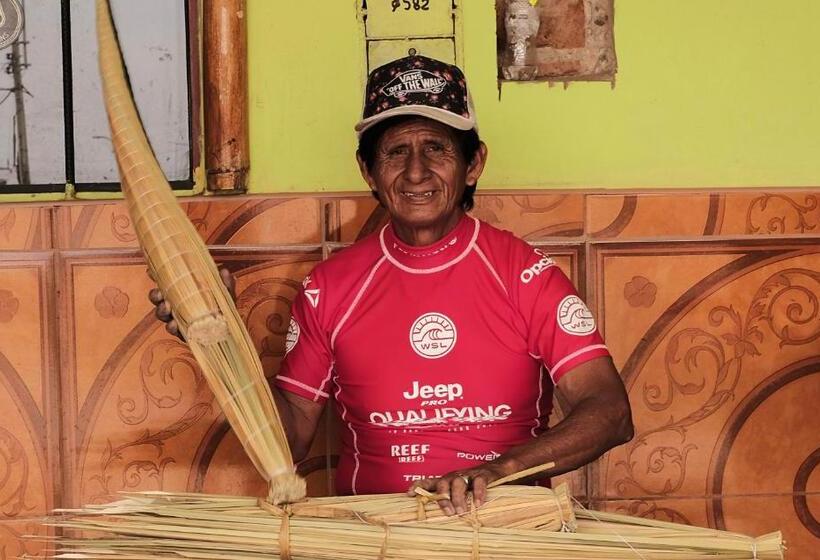 فندق صغير Urcia Surf House