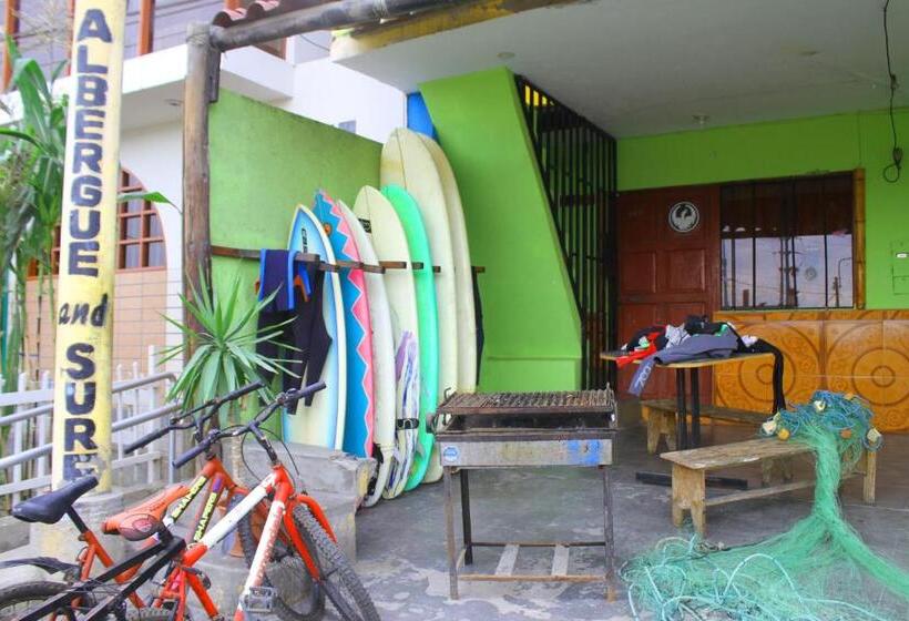 فندق صغير Urcia Surf House