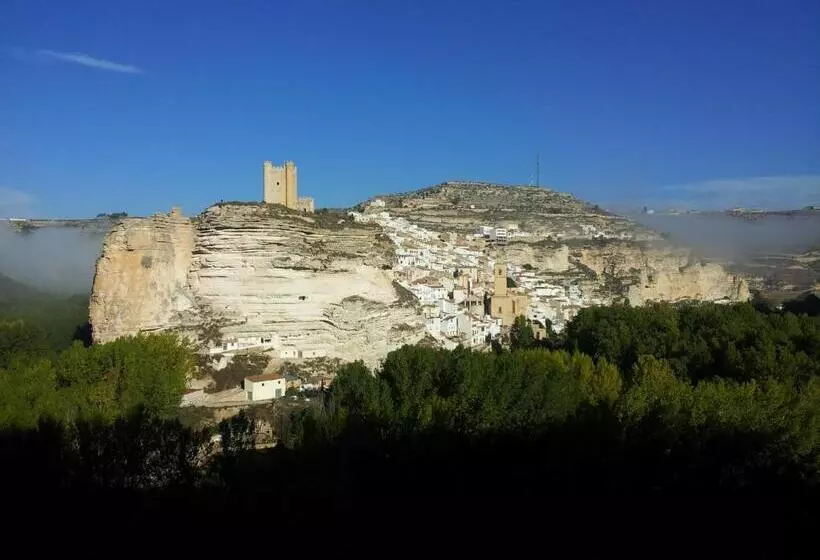 Hotelli Hostal Alcalá Del Jucar
