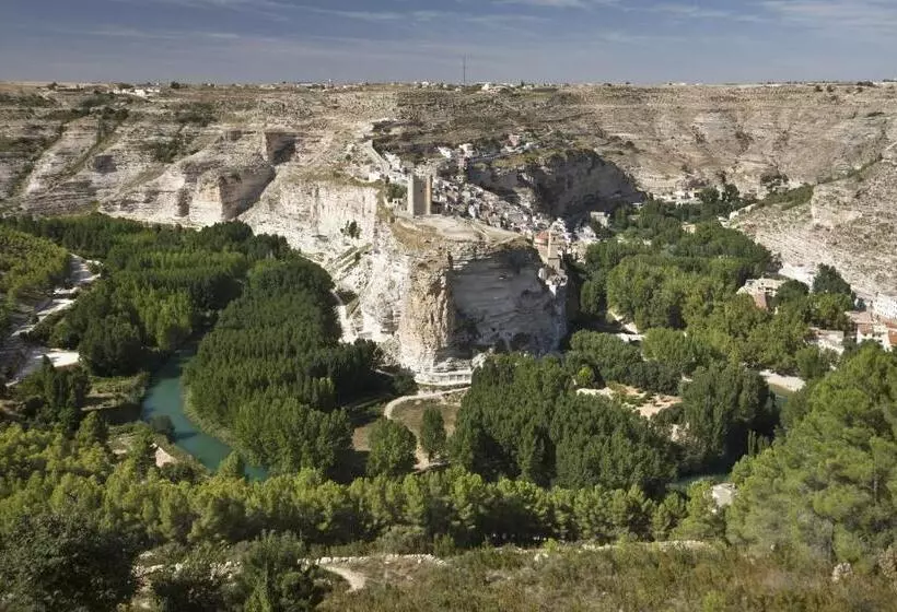 Hotelli Hostal Alcalá Del Jucar