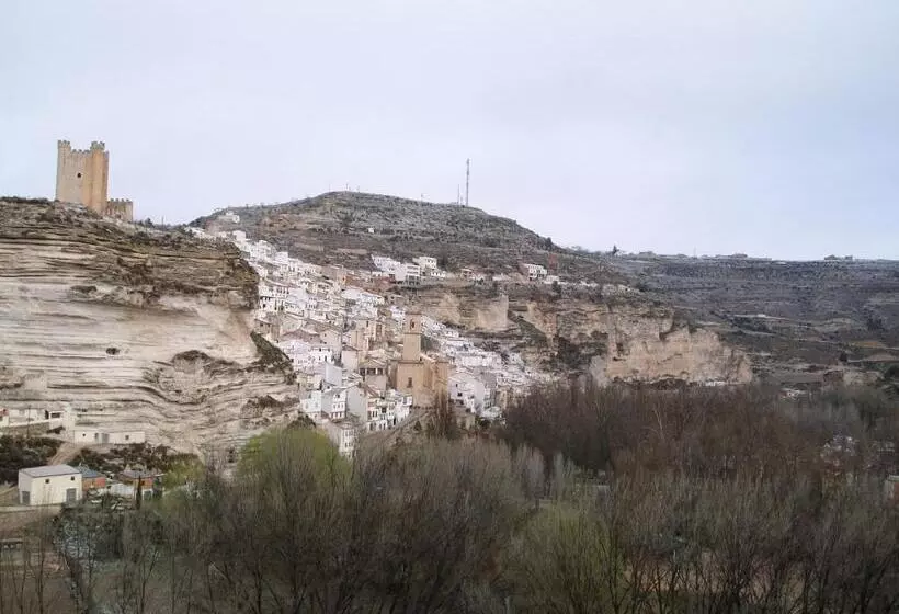 Hotelli Hostal Alcalá Del Jucar