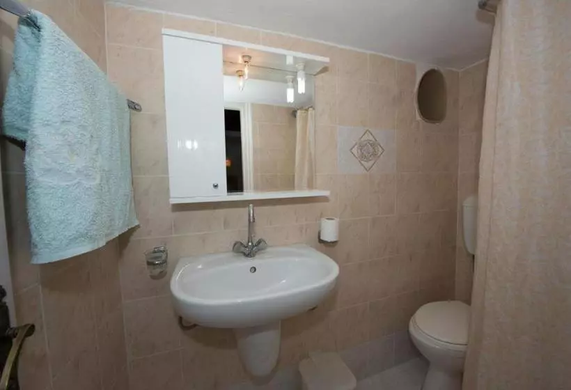 Hotelli Meridiana Studios