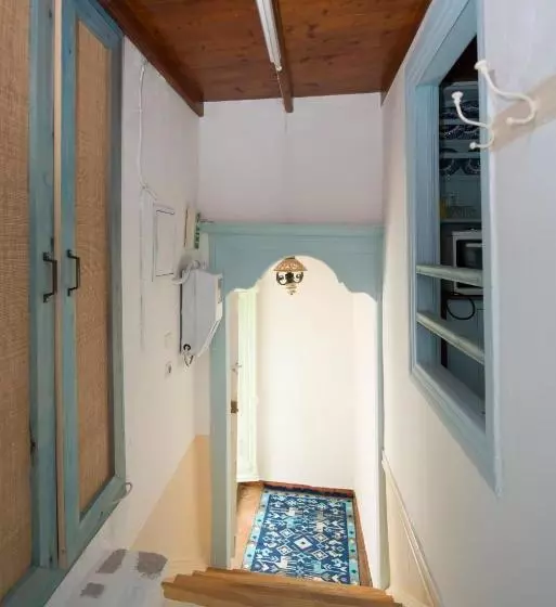 Hotelli Meridiana Studios