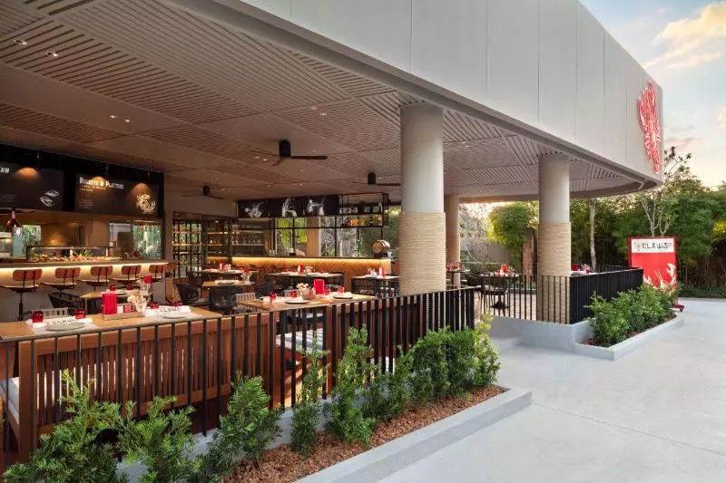 リゾートホテル Avani+ Mai Khao Phuket Suites