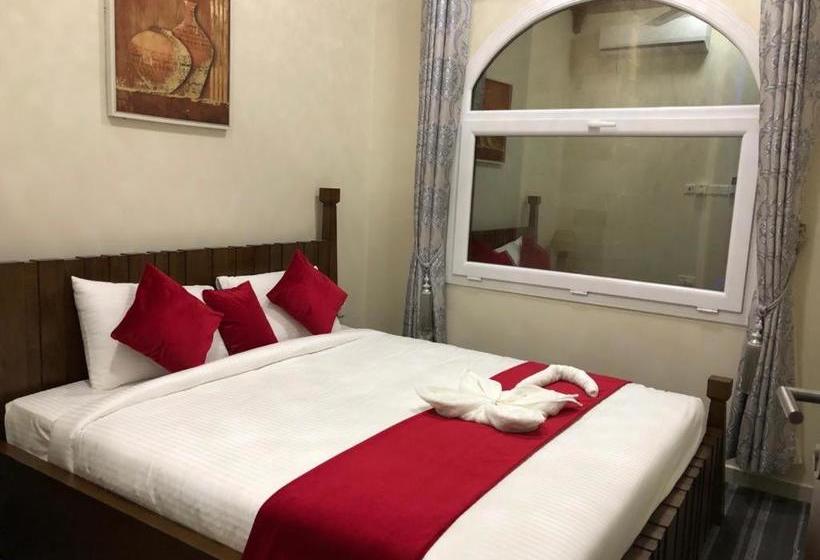 Sur Bandar Al Ayjah Hotel Apartments