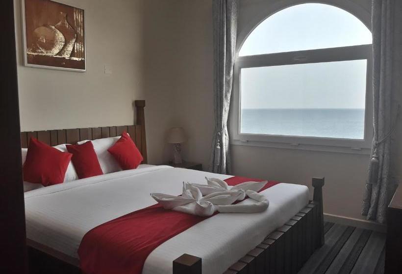 Sur Bandar Al Ayjah Hotel Apartments