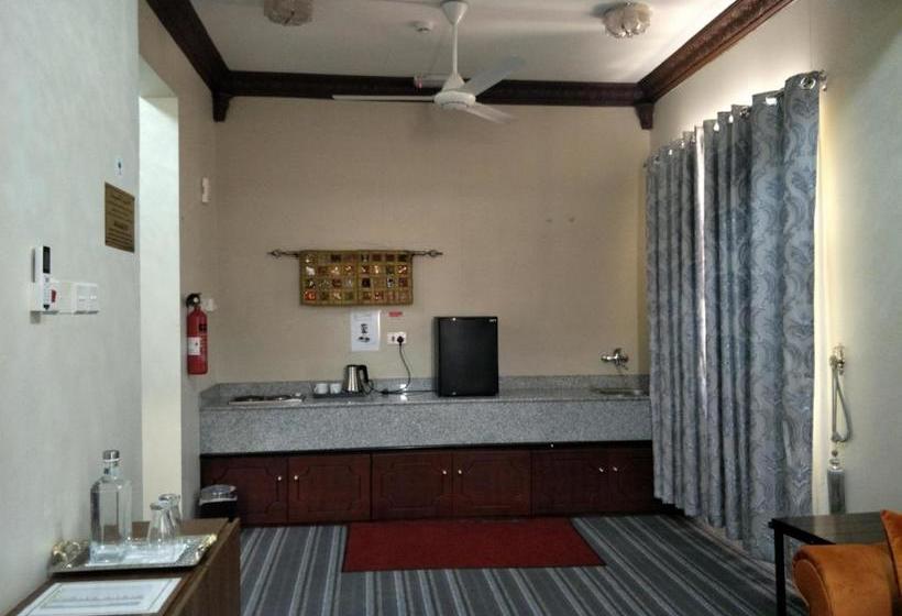 Sur Bandar Al Ayjah Hotel Apartments