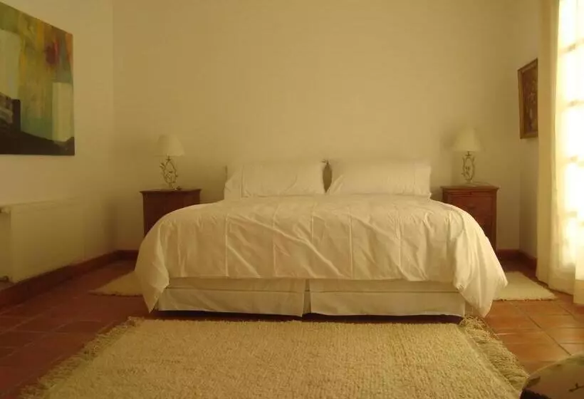 Aamiaismajoitus (B&B) Santa Filomena De Cunaco