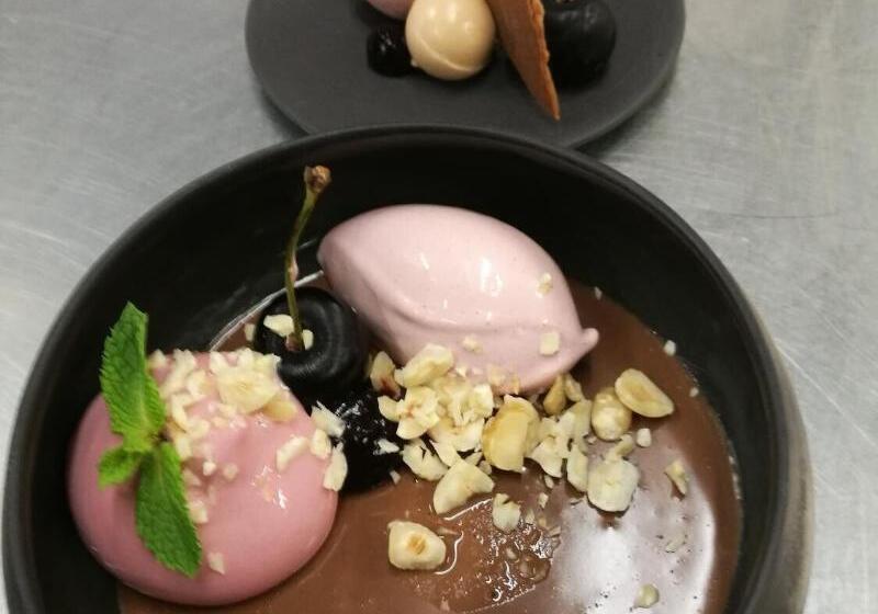 هتل Hostellerie De Biek