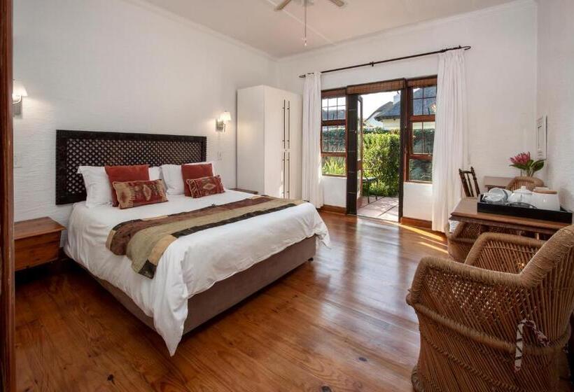 هتل House On Westcliff