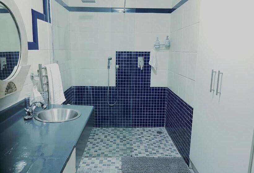 هتل House On Westcliff