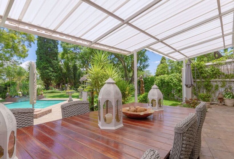 ペンション 25 On Chrisoliet