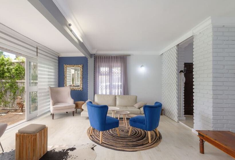 ペンション 25 On Chrisoliet