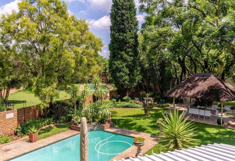 ペンション 25 On Chrisoliet