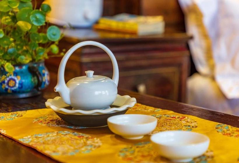 בית מלון כפרי Floral  Lincang Boutique