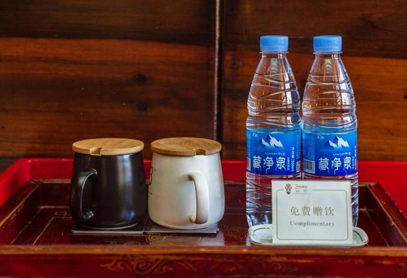 בית מלון כפרי Floral  Lincang Boutique