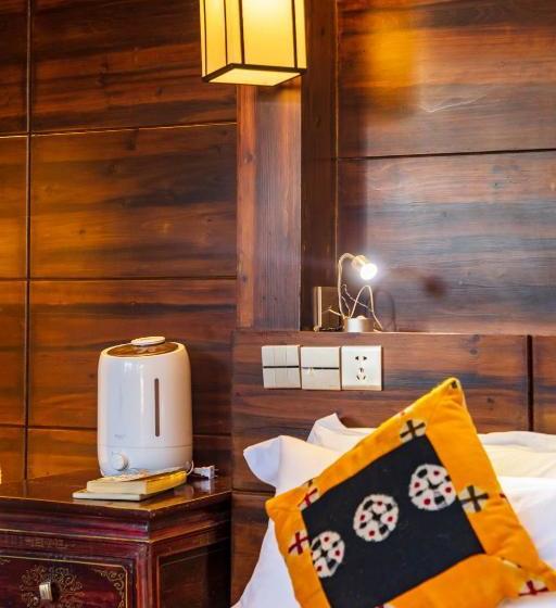 בית מלון כפרי Floral  Lincang Boutique