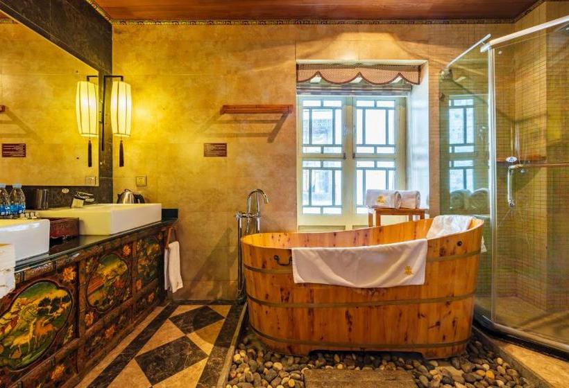 בית מלון כפרי Floral  Lincang Boutique